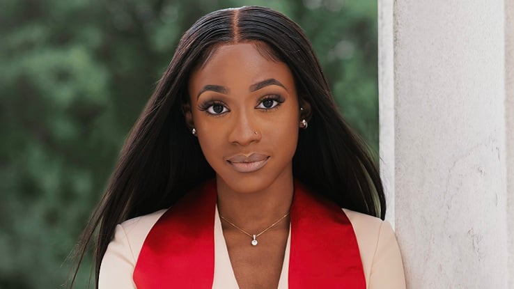 Isomia Ochia Headshot 