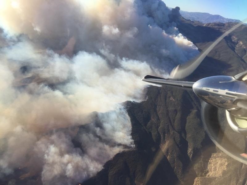 Air Attack On The Thomas Fire 