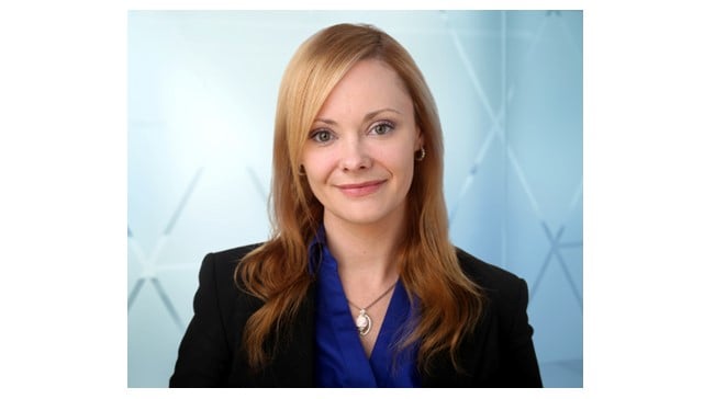 Tracey Waller headshot