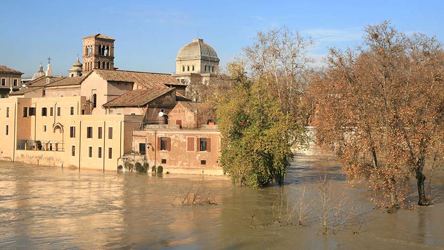 flooding-of-italian-town