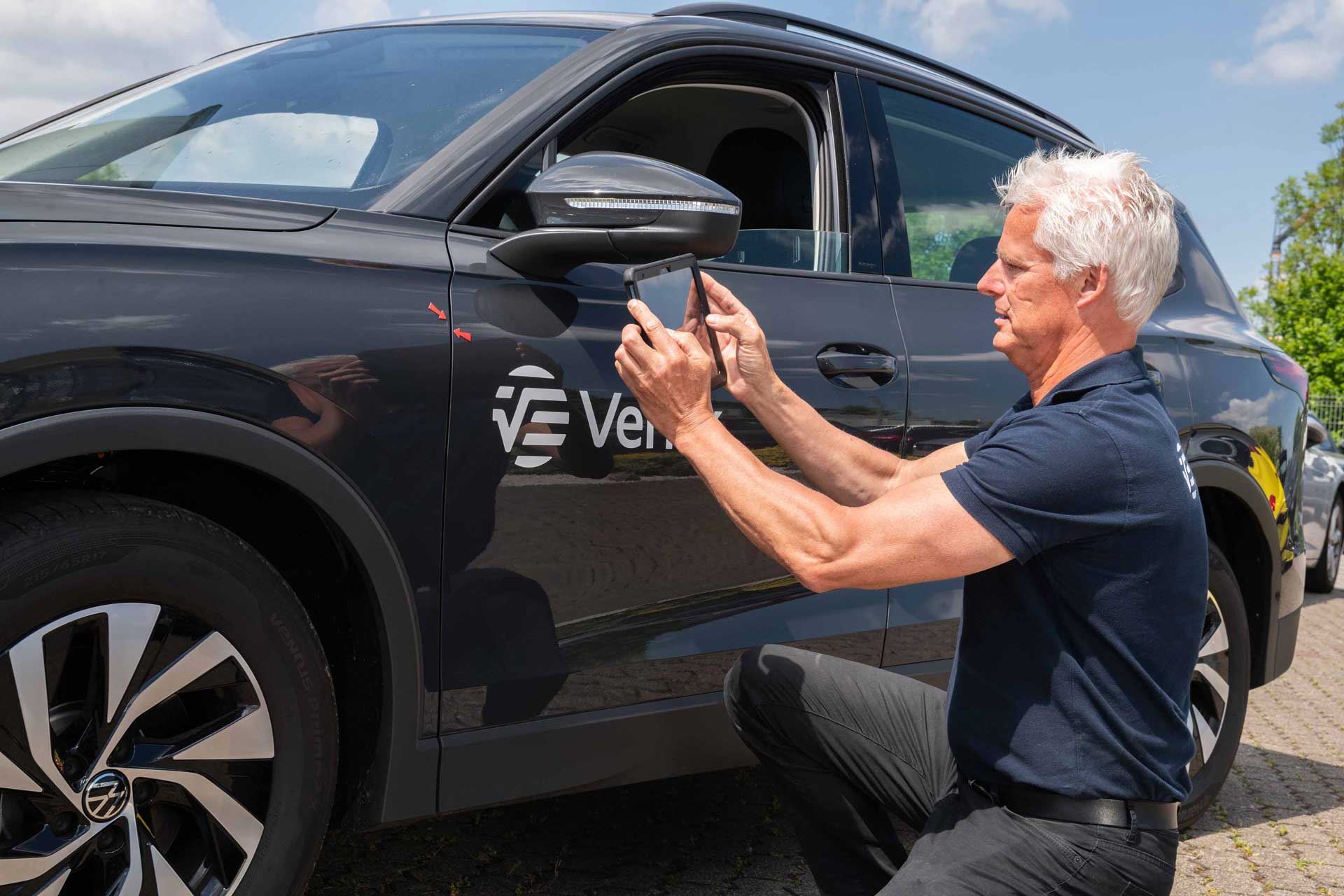 capturing-damage-to-vehicle-on-device