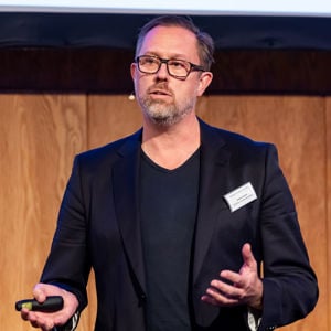 Johan Larsson Host 