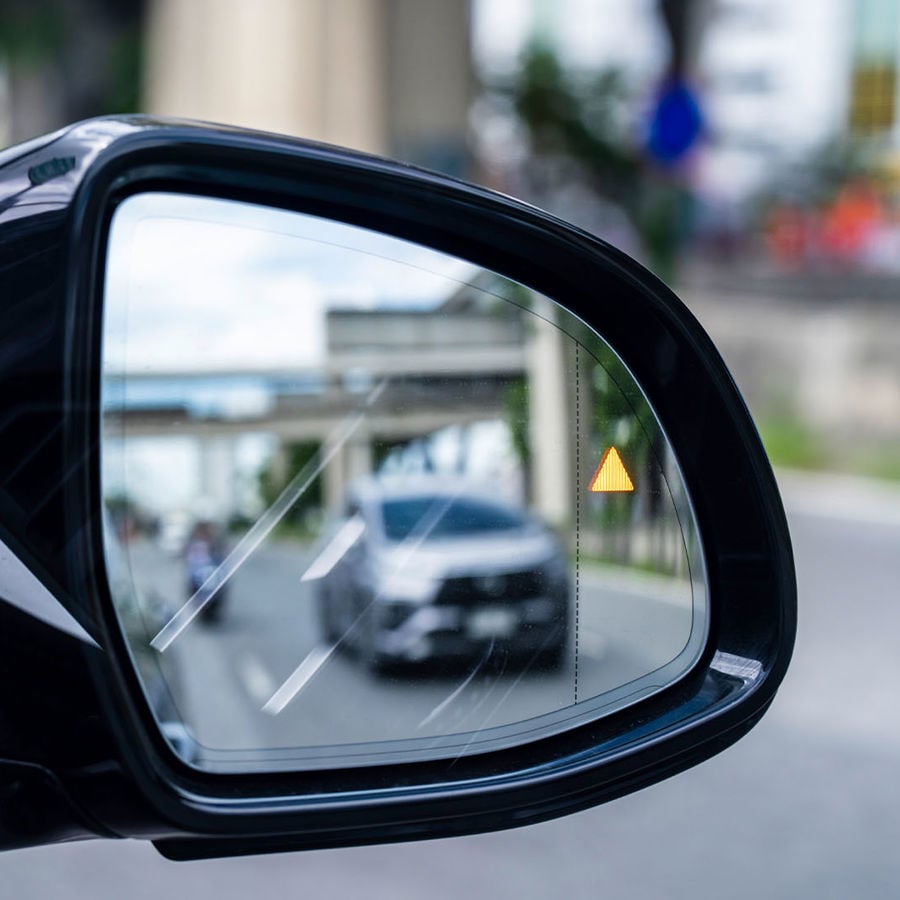 Autoinsuranceretentionblindspotwarning