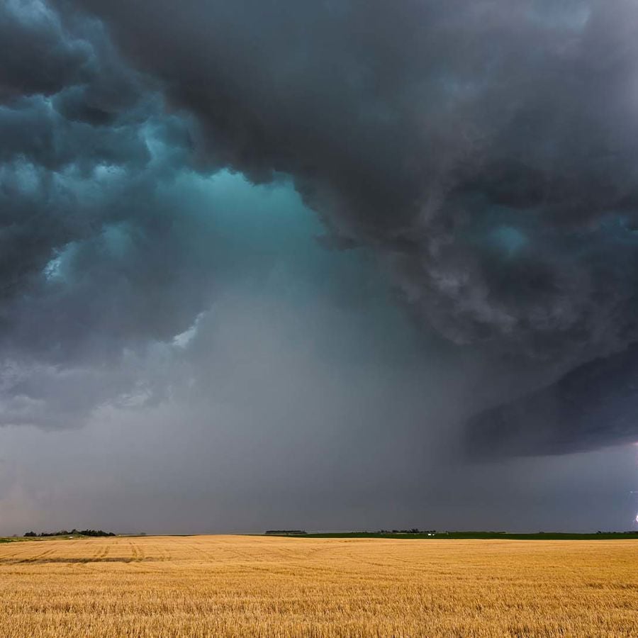 Thunder Storm Field 